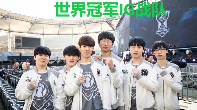 与之相比 与之相比