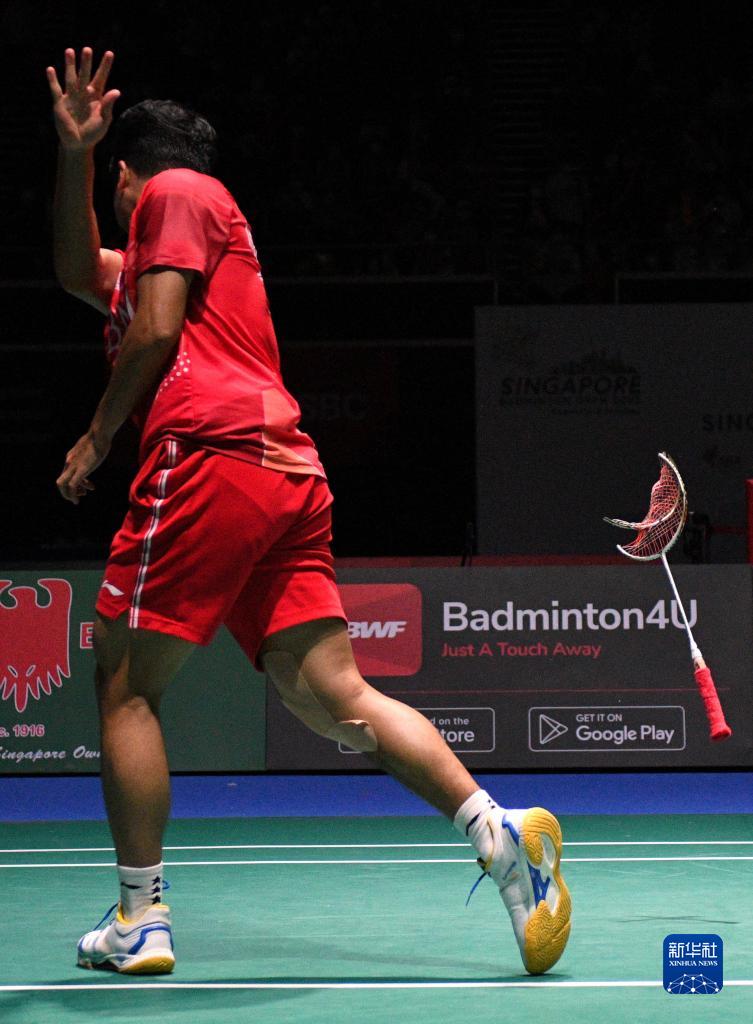 上半场结束 上半场结束