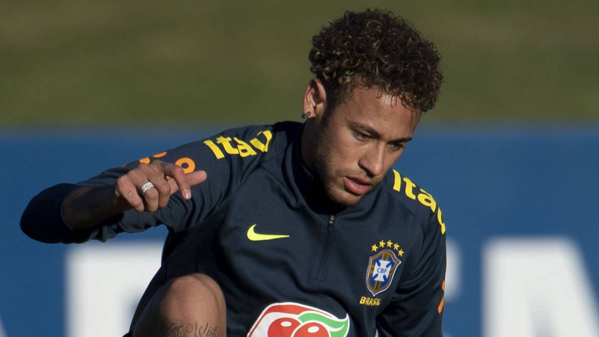 中场运转更 中场运转更