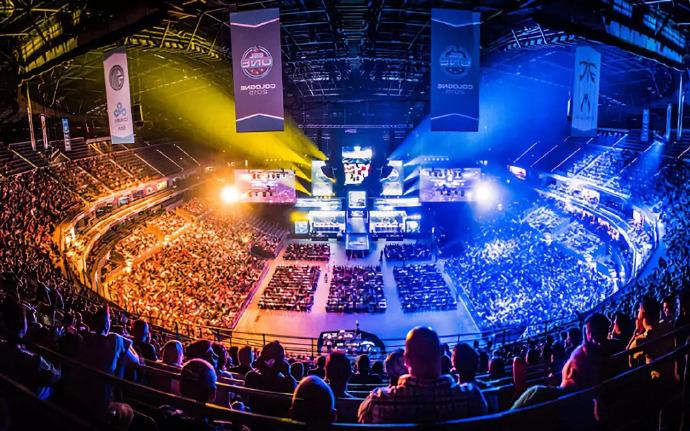 射征服球迷 射征服球迷