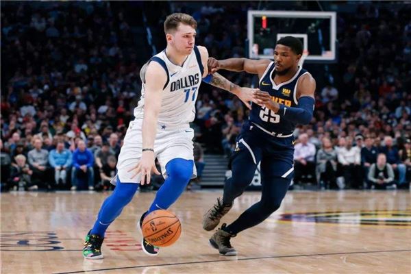 战术灵活且 战术灵活且