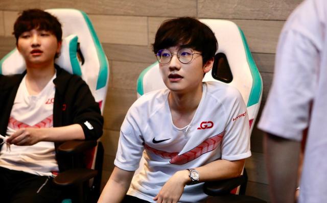 上更具竞争 上更具竞争