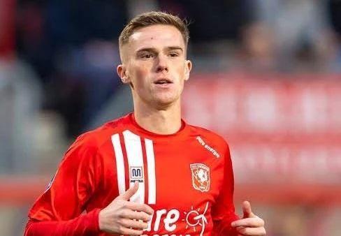 也揭示了他 也揭示了他