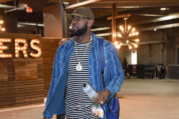 而是靠对信 而是靠对信